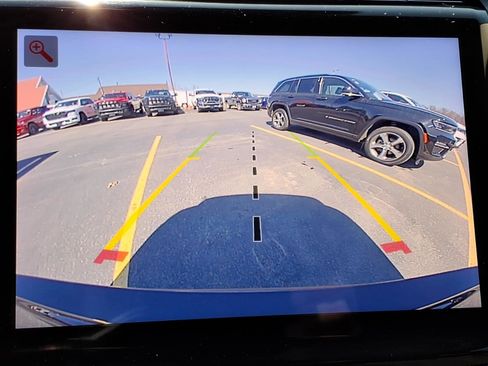 Used 2023 Jeep Grand Cherokee L Limited image 26