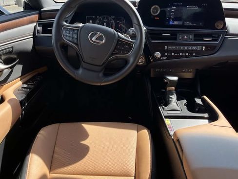 Certified 2025 Lexus ES 350 w/ Premium Package FWD image 13