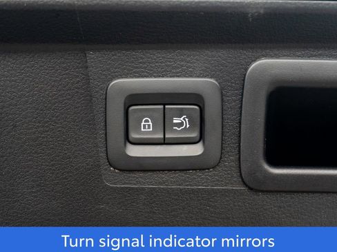 Used 2025 MAZDA CX-50 AWD 2.5 Hybrid w/ Premium Pkg image 11