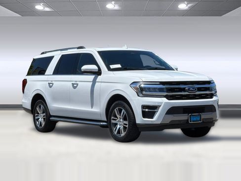 Used 2022 Ford Expedition Max Limited RWD image 6