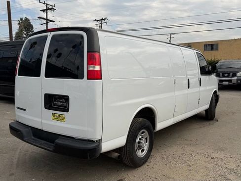 Used 2019 Chevrolet Express 2500 Extended w/ Driver Convenience Package RWD image 4