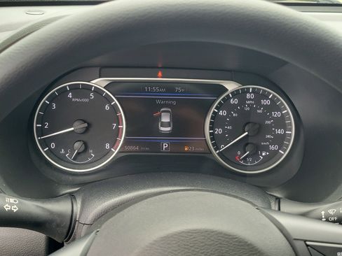Used 2024 Nissan Sentra SV FWD image 24