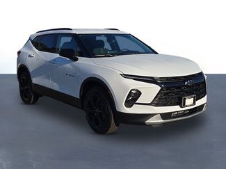 New 2026 Chevrolet Blazer LT w/ Midnight/Sport Edition video 3