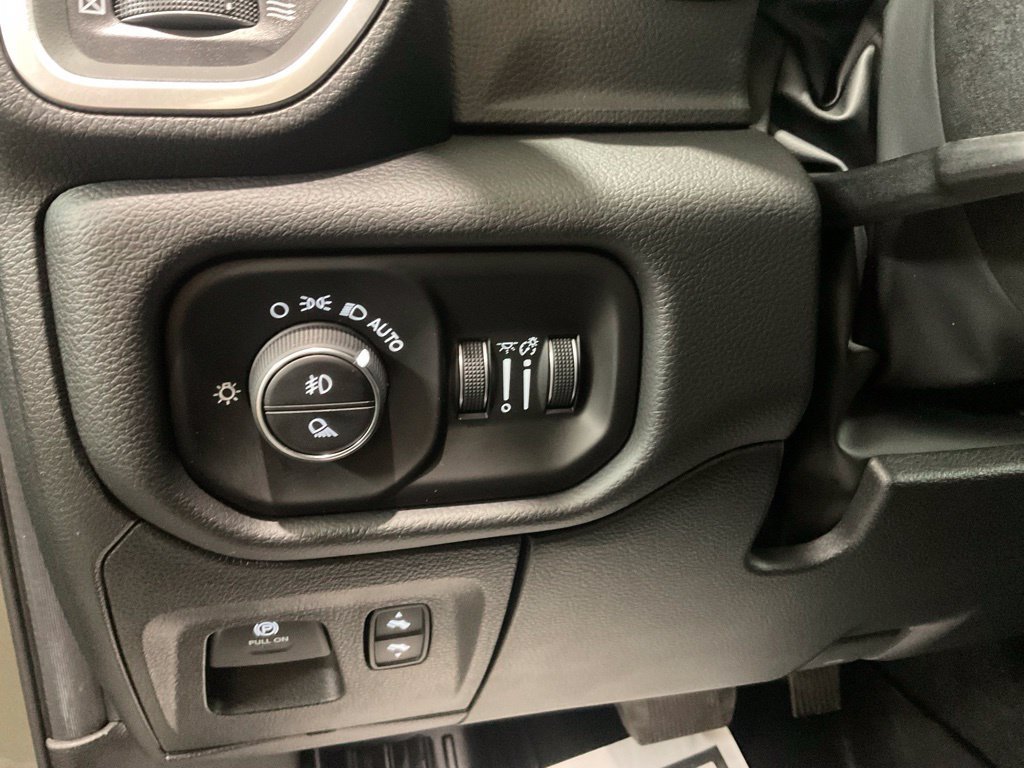 Used 2026 RAM 1500 Big Horn AWD/4WD image 8