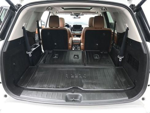 Used 2023 Nissan Pathfinder Platinum AWD/4WD image 36
