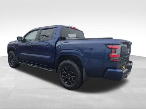 Used 2023 Nissan Frontier SV w/ Technology Package image 7