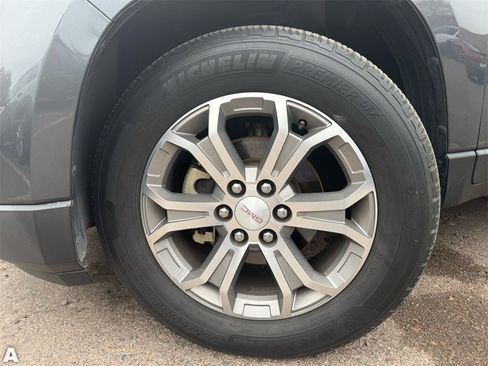 Used 2014 GMC Acadia SLT image 6