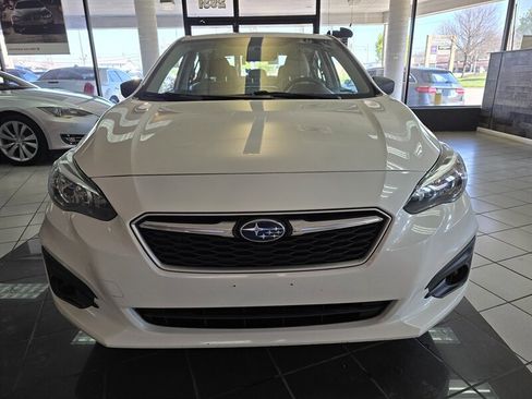 Used 2018 Subaru Impreza 2.0i image 3