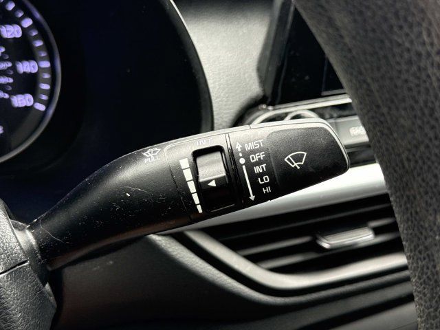 Used 2023 Kia Forte LXS w/ LXS Technology Package FWD image 25