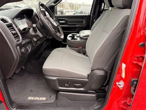 Used 2024 RAM 2500 Big Horn w/ Bed Utility Group image 8