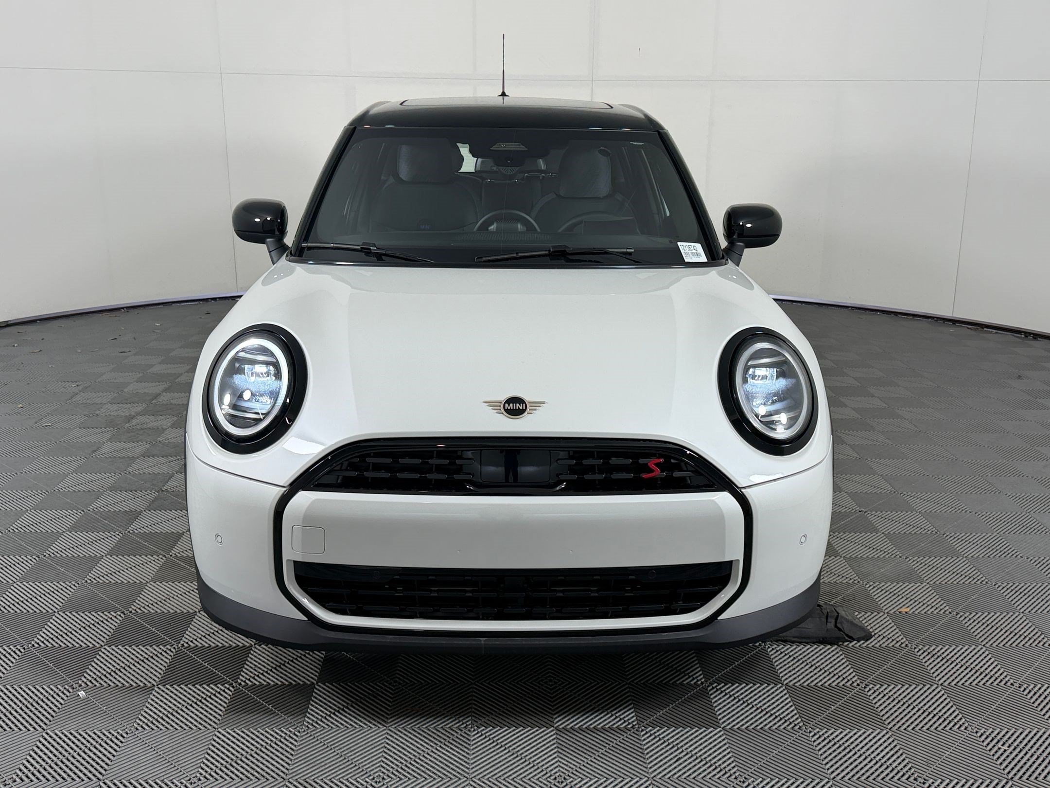 Used 2026 MINI Cooper S FWD image 6