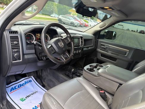 Used 2016 RAM 5500 Tradesman w/ Power & Remote Entry Group AWD/4WD image 10