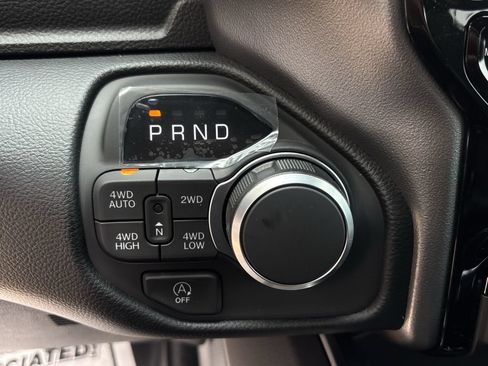 New 2026 RAM 1500 Big Horn AWD/4WD image 17