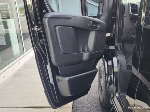 Used 2023 RAM ProMaster 2500 w/ Driver Convenience Group FWD image 46