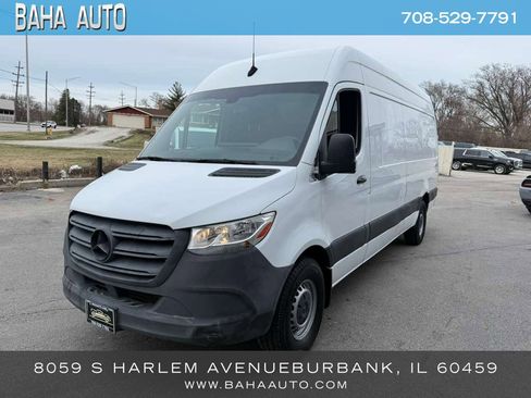 Used 2021 Mercedes-Benz Sprinter 2500 image 32