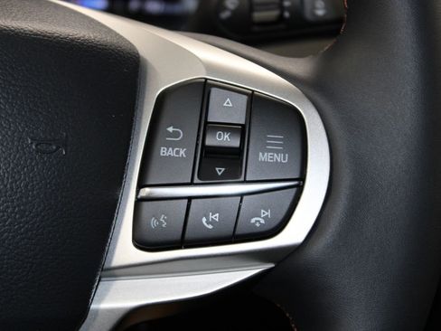 New 2026 Ford Explorer Active image 38