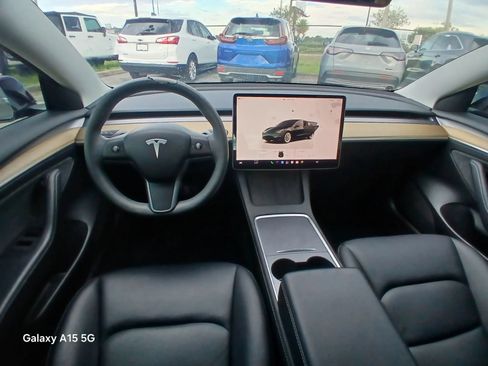 Used 2023 Tesla Model 3 Standard Range RWD image 22