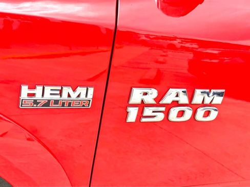 Used 2017 RAM 1500 Laramie AWD/4WD image 10