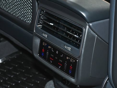 Used 2024 Audi RS Q8 w/ Black Optic Package image 78