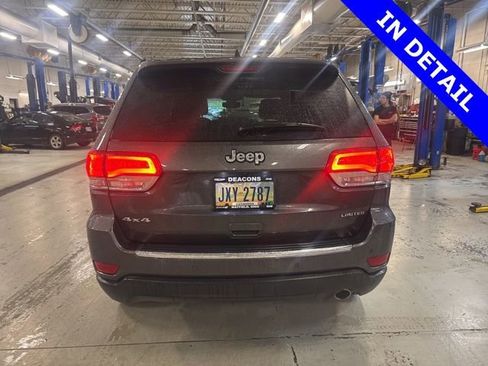 Used 2018 Jeep Grand Cherokee Limited AWD/4WD image 10