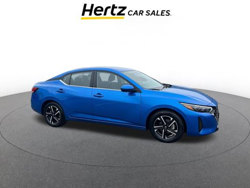 Used 2025 Nissan Sentra SV image 1