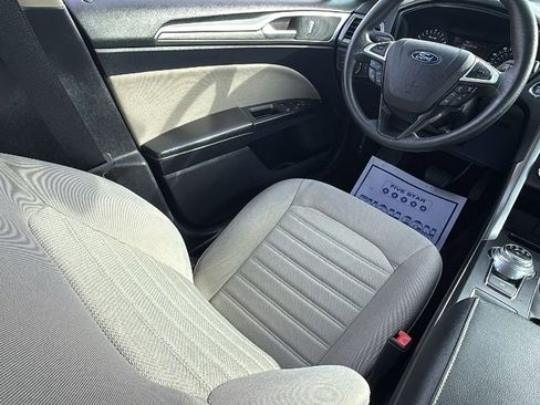 Used 2020 Ford Fusion S image 15