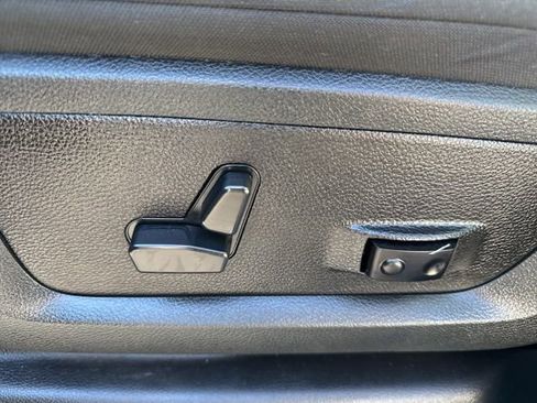 Used 2024 RAM 2500 Big Horn image 13