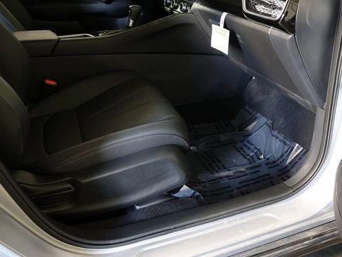 Certified 2025 Acura ADX AWD image 34