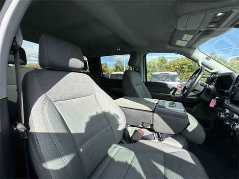 Certified 2025 Ford F150 XLT w/ Equipment Group 301A Standard image 35