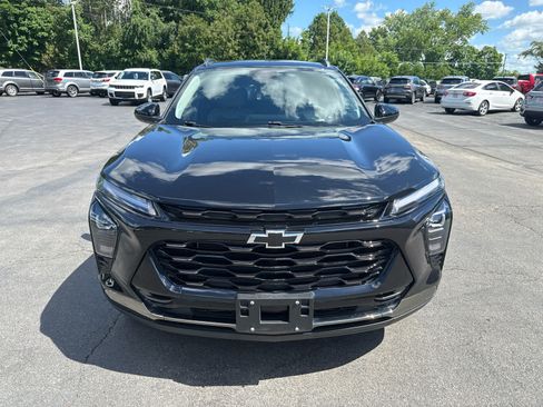 Used 2026 Chevrolet Trax ACTIV w/ Driver Confidence Package FWD image 8