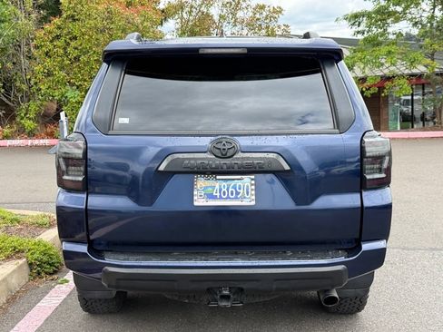 Used 2023 Toyota 4Runner TRD Off-Road Premium w/ Off Road Premium Plus Package AWD/4WD image 6