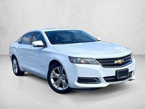 Used 2015 Chevrolet Impala LT w/ Convenience Package FWD image 11
