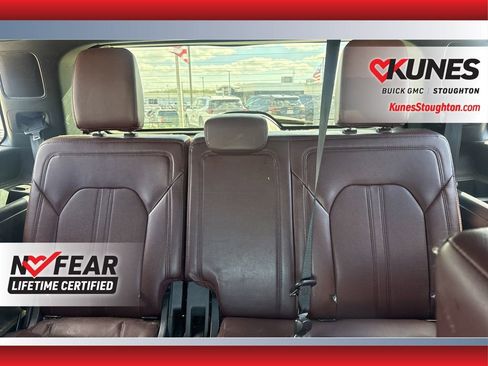 Used 2022 Ford Expedition Limited AWD/4WD image 40