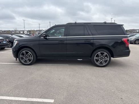 Used 2021 Ford Expedition Max Limited image 2