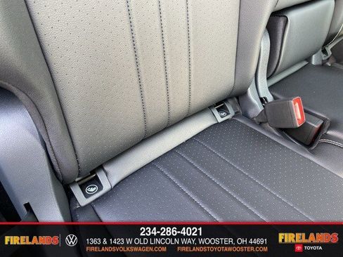 New 2024 Volkswagen Tiguan SE image 63