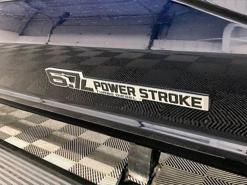 Used 2024 Ford F350 Platinum w/ FX4 Off-Road Package image 10