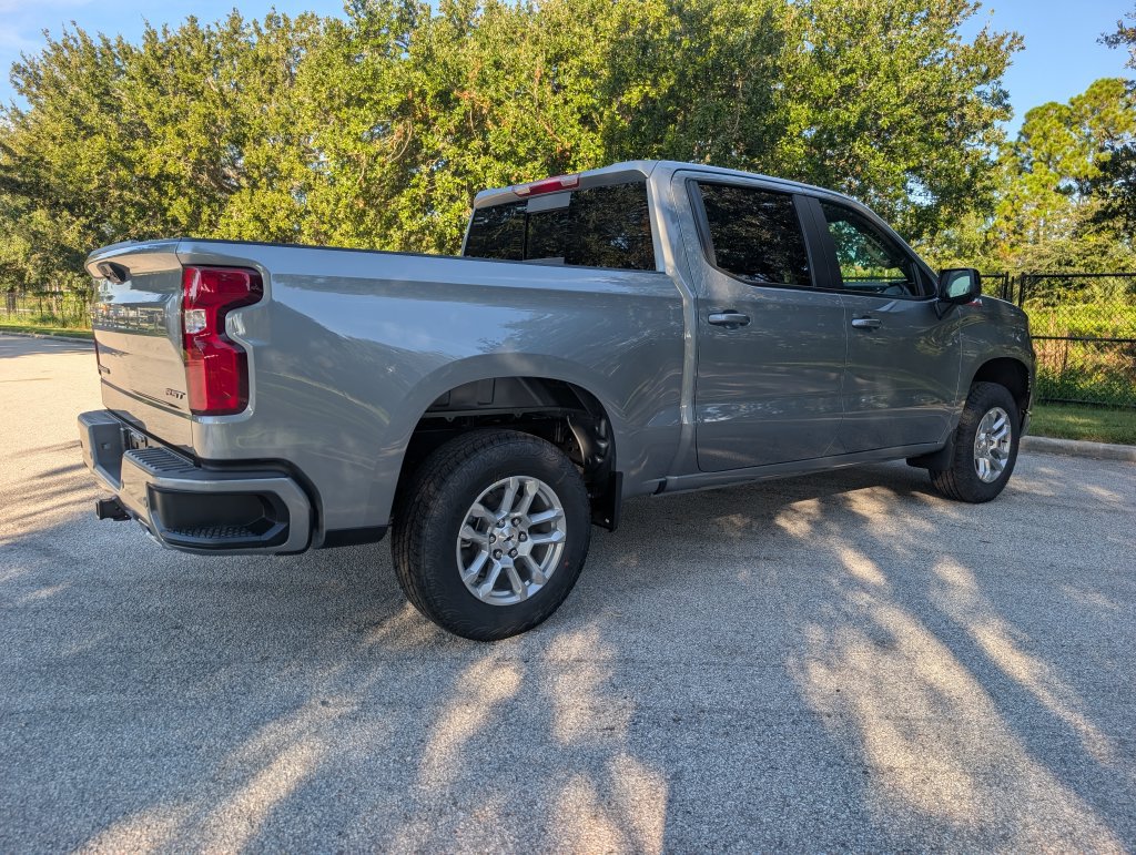 New 2026 Chevrolet Silverado 1500 RST w/ Safety Package AWD/4WD image 9