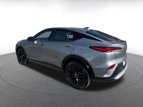 Used 2025 Buick Envista Sport Touring image 10