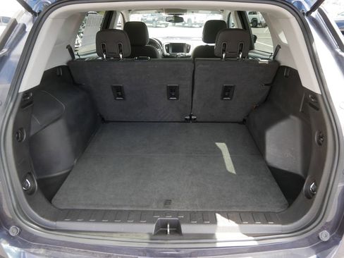 Used 2018 GMC Terrain SLE FWD image 9