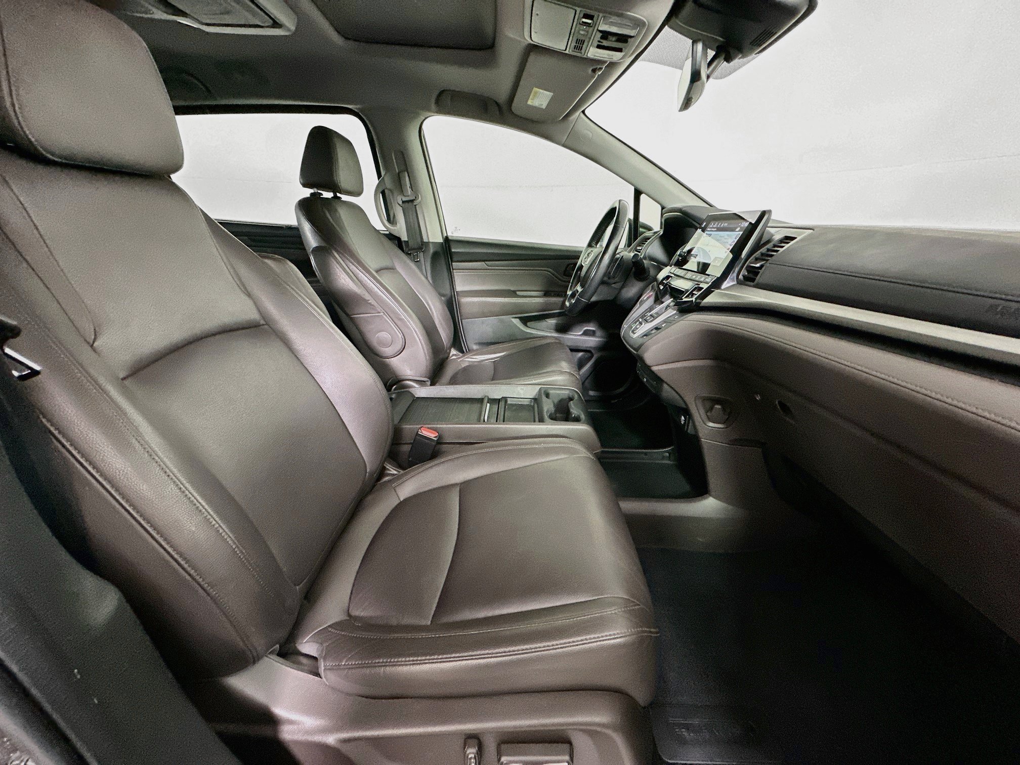 Used 2018 Honda Odyssey Touring image 32