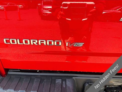 Used 2019 Chevrolet Colorado W/T w/ WT Convenience Package AWD/4WD image 7