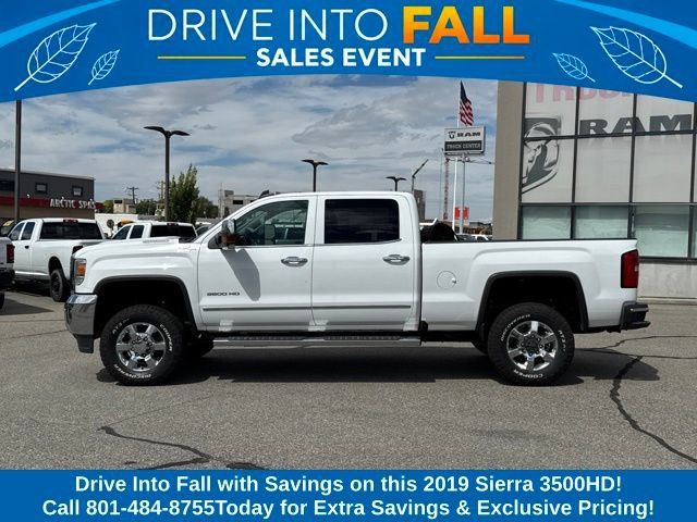 Used 2019 GMC Sierra 3500 SLT w/ Duramax Plus Package AWD/4WD image 2