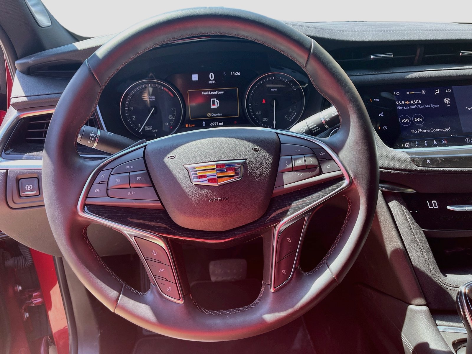 Used 2025 Cadillac XT5 Premium Luxury w/ Technology Package FWD image 11