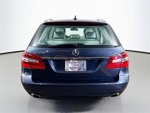 Used 2011 Mercedes-Benz E 350 4MATIC Wagon image 7