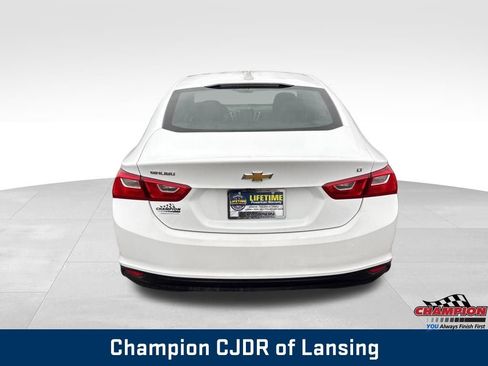 Used 2023 Chevrolet Malibu LT image 9