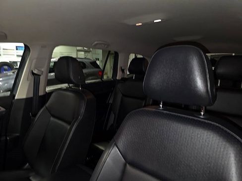 Used 2019 Volkswagen Atlas SE w/ Towing Package image 23