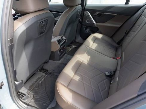 New 2026 BMW 530i xDrive w/ Premium Package image 17