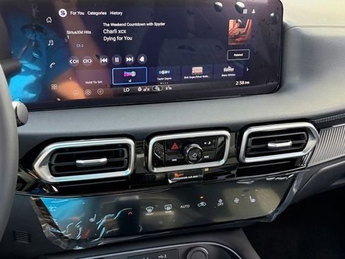 New 2026 Nissan Sentra SV FWD image 19