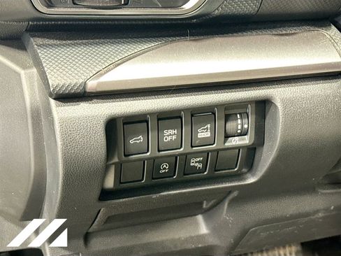 Used 2023 Subaru Forester Premium AWD/4WD image 10