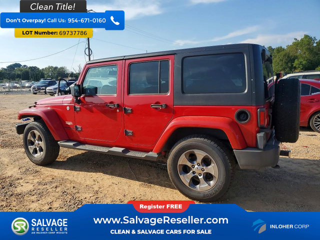 Used 2014 Jeep Wrangler Unlimited Sahara w/ Connectivity Group AWD/4WD image 3